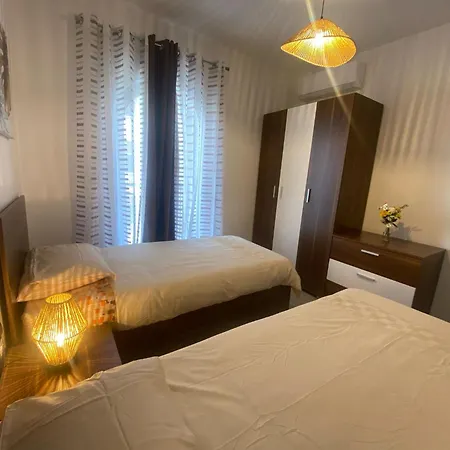 Brand New 2 Bedroom Apartament *