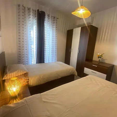 Lägenhet Brand New 2 Bedroom *