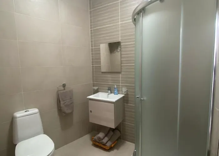 Lägenhet Brand New 2 Bedroom Pietà