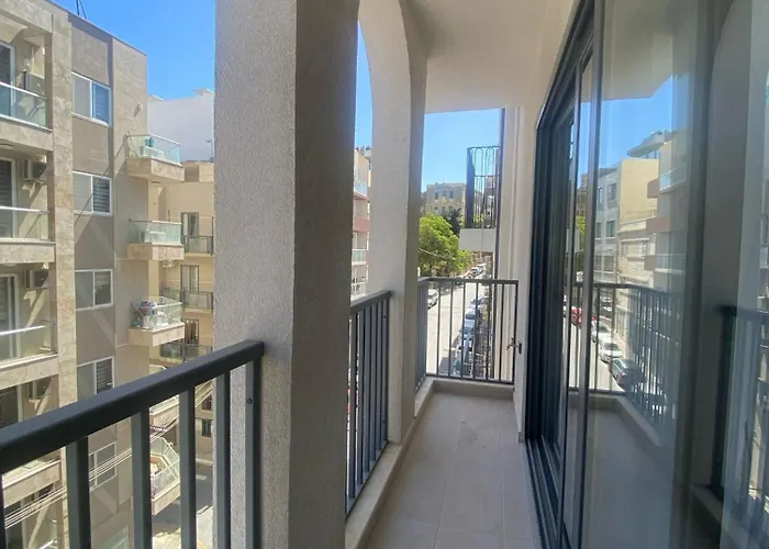 Apartment Brand New 2 Bedroom Pieta